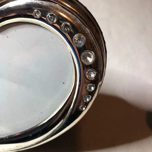 Silver Heart-Shaped Double Photo Frame - Picture 6 of 11